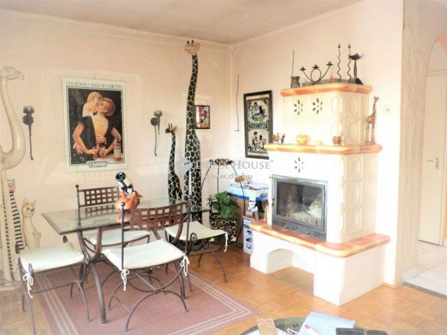 Eladó családi ház, Sukorón 95.25 M Ft, 5 szobás