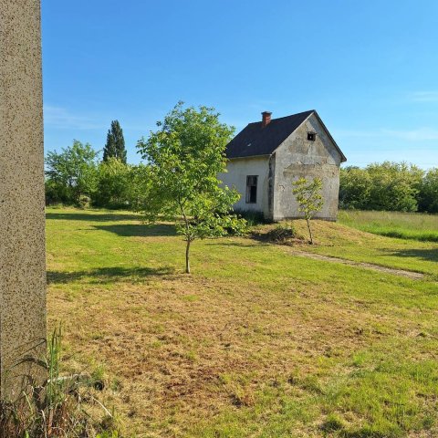 Eladó telek, Székesfehérvárott, Hernád utcában 16.5 M Ft
