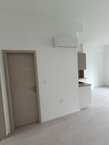 Eladó téglalakás, Székesfehérvárott, Széchenyi utcában