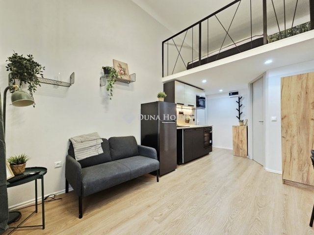 Eladó téglalakás, Budapesten, VII. kerületben 38.9 M Ft