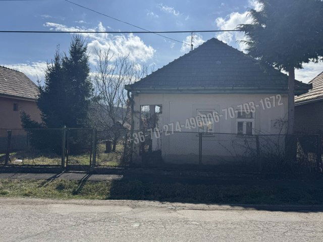 Eladó családi ház, Cserháthalápon 9.9 M Ft, 2 szobás