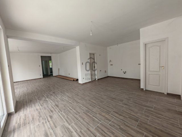 Eladó családi ház, Szigetcsépen 109.9 M Ft, 5 szobás