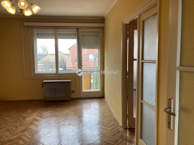 Eladó téglalakás, Kecskeméten 39.9 M Ft, 2 szobás