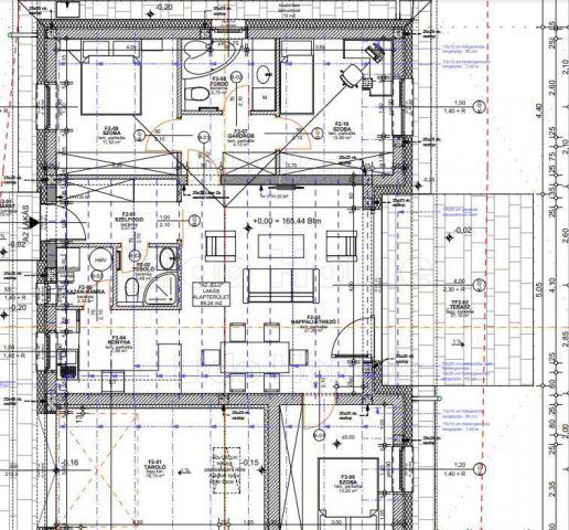 Eladó téglalakás, Keszthelyen 109.9 M Ft, 4 szobás