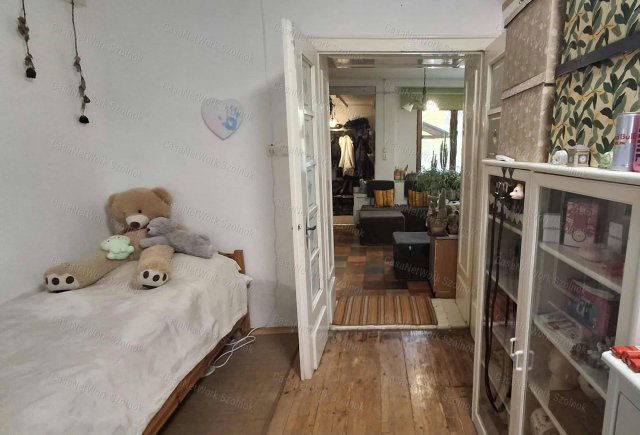 Eladó családi ház, Törökszentmiklóson 26.5 M Ft, 3+1 szobás