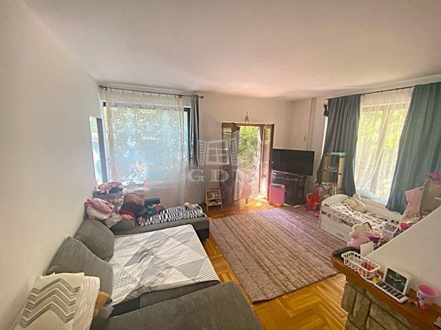 Eladó családi ház, Leányfaluban 69.9 M Ft, 4 szobás