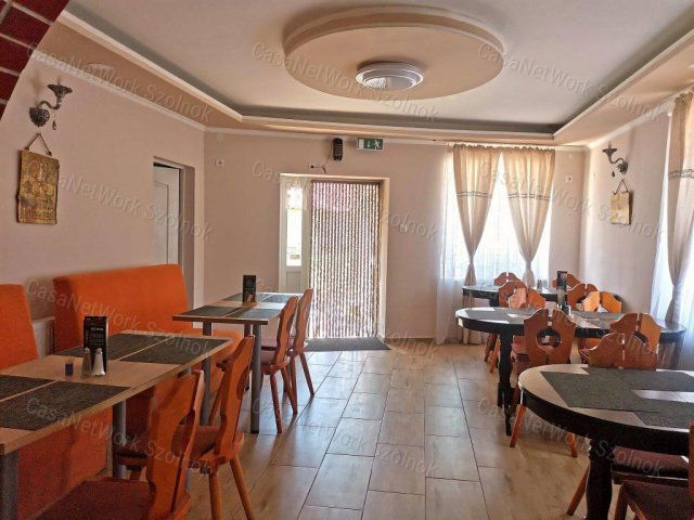 Eladó üzlethelyiség, Cibakházán 40 M Ft / költözzbe.hu