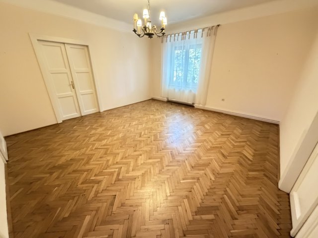Kiadó téglalakás, albérlet, Kaposváron, Bajcsy-Zsilinszky utcában