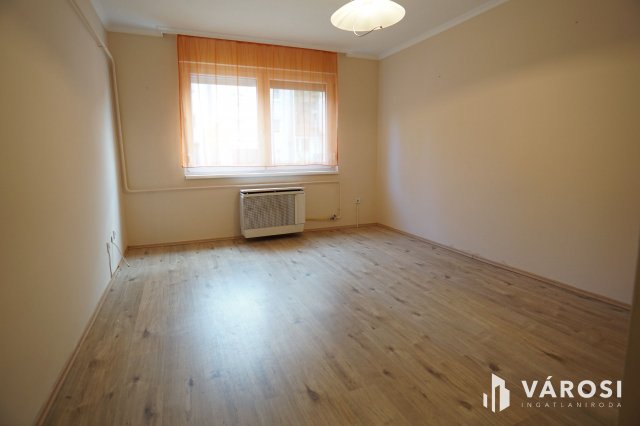 Kiadó téglalakás, albérlet, Nagykanizsán 120 E Ft / hó