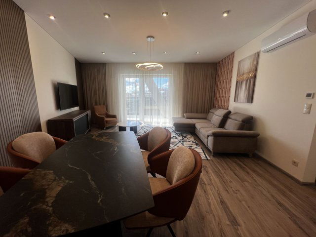 Kiadó téglalakás, albérlet, Debrecenben 750 E Ft / hó, 3 szobás