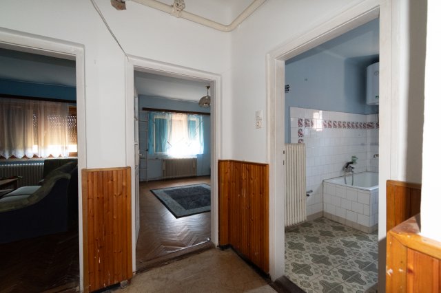 Eladó családi ház, Debrecenben 38 M Ft, 2 szobás