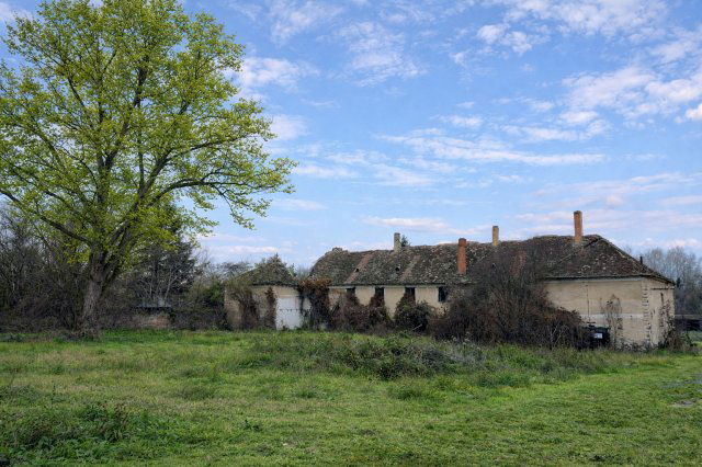 Eladó ipari ingatlan, Szigligeten 595 M Ft / költözzbe.hu