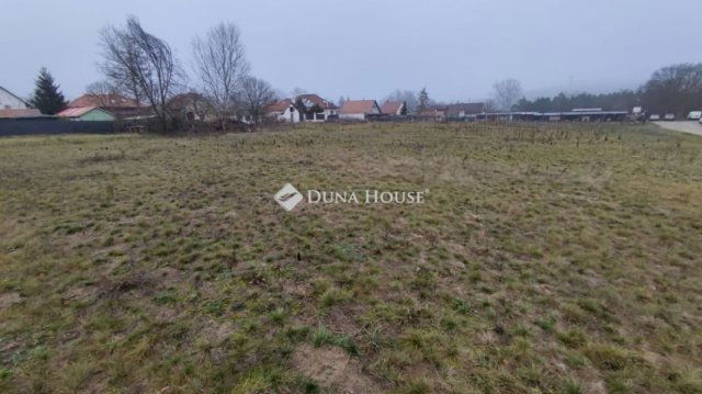 Eladó telek, Gödöllőn 6.5 M Ft / költözzbe.hu