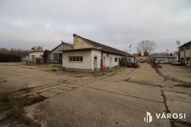 Kiadó ipari ingatlan, Dorogon 400 E Ft / hó / költözzbe.hu