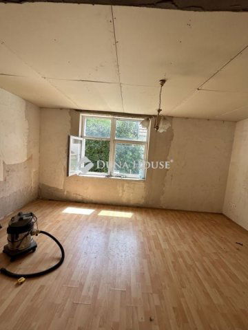 Eladó családi ház, Várbalogon 25.9 M Ft, 3 szobás