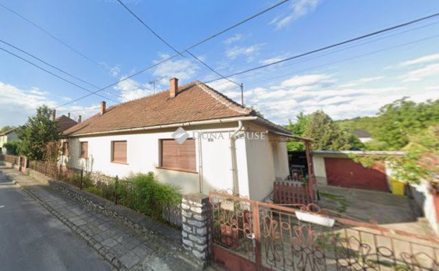 Eladó ikerház, Miskolcon 24.5 M Ft, 2 szobás