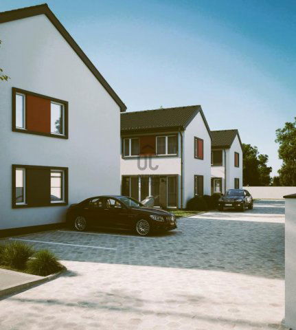 Eladó téglalakás, Cegléden 57 M Ft, 3 szobás