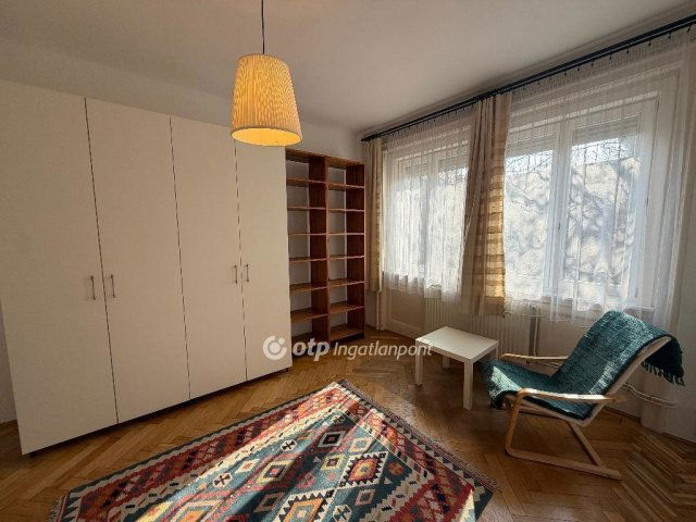 Eladó téglalakás, Budapesten, III. kerületben 134 M Ft, 3 szobás