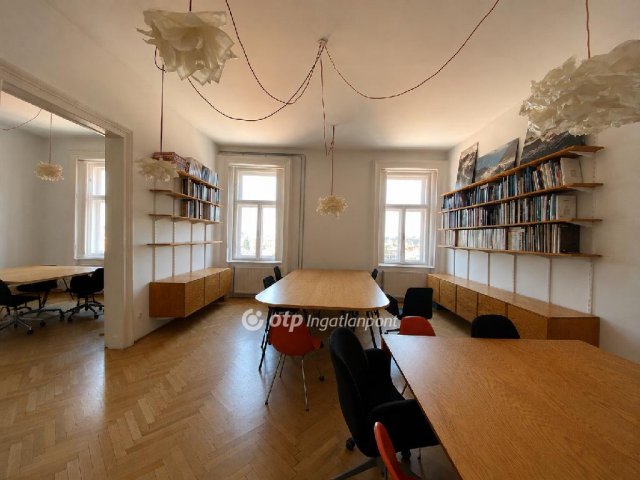 Eladó téglalakás, Budapesten, I. kerületben 179.9 M Ft, 2 szobás
