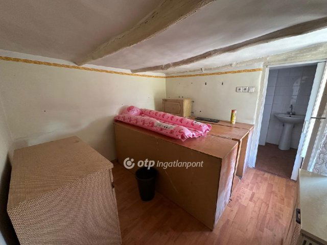 Eladó családi ház, Csévharaszton 60 M Ft, 1+1 szobás