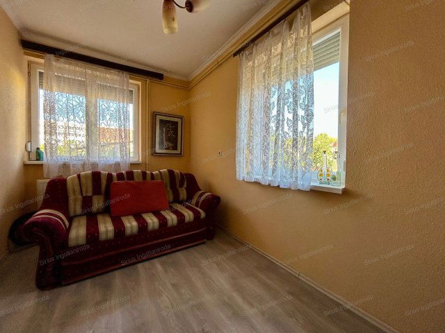 Eladó családi ház, Budapesten, XXIII. kerületben, Köves úton