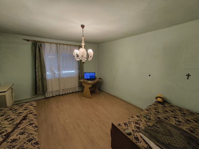 Eladó családi ház, Nyíregyházán 22 M Ft, 3 szobás