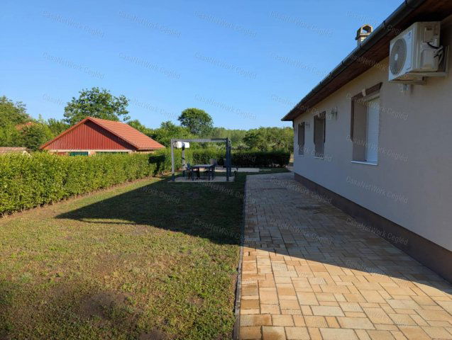 Eladó családi ház, Tápiószelén 54.9 M Ft, 4 szobás