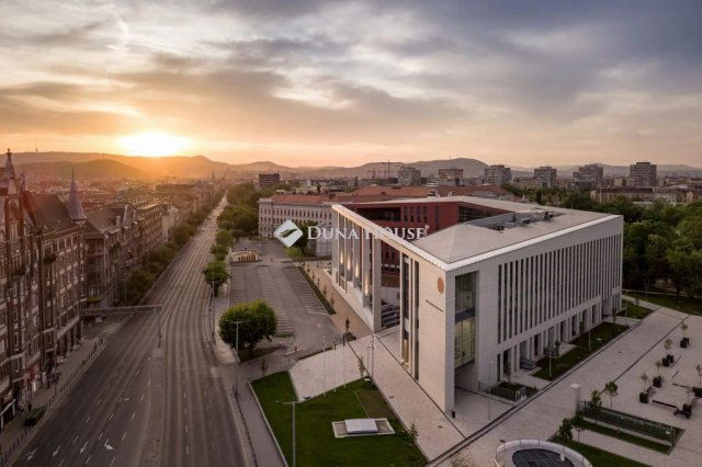 Eladó téglalakás, Budapesten, IX. kerületben, Üllői úton