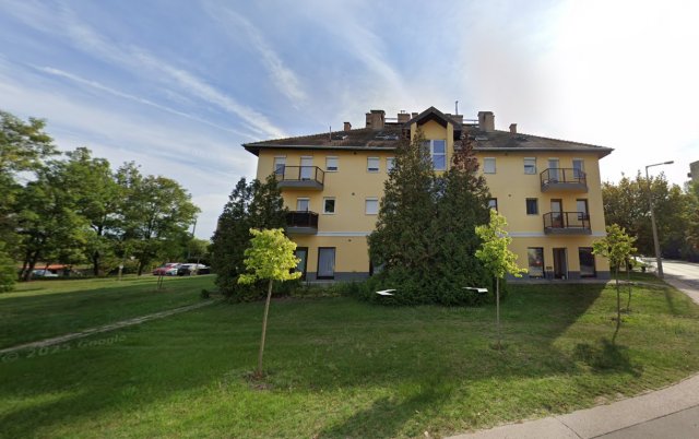 Eladó téglalakás, Dunakeszin 80 M Ft, 3+1 szobás