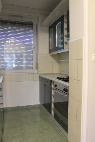 Kiadó téglalakás, albérlet, Szombathelyen, Kőszegi utcában
