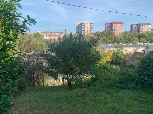 Eladó telek, Zalaegerszegen 11 M Ft / költözzbe.hu