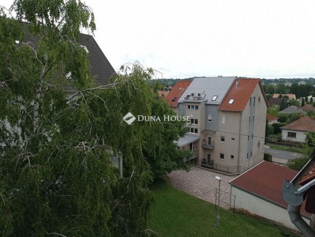 Eladó téglalakás, Zalaegerszegen 59 M Ft, 5+1 szobás