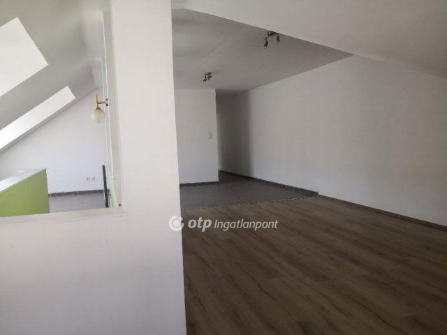 Eladó családi ház, Kecskeméten 165 M Ft, 3 szobás