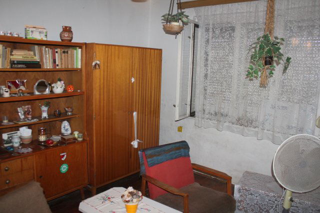 Eladó családi ház, Kapuváron 17.99 M Ft, 2 szobás