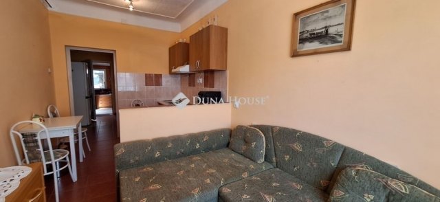 Eladó téglalakás, Budapesten, X. kerületben 54 M Ft, 1 szobás