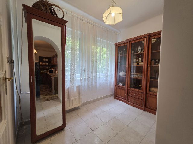 Eladó családi ház, Szigetszentmiklóson 109 M Ft, 4 szobás