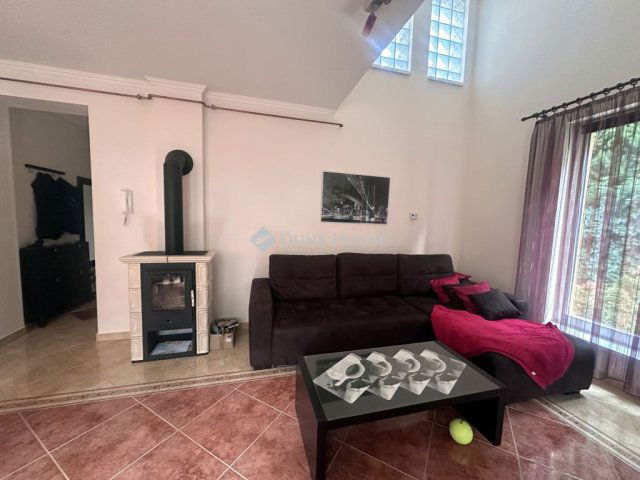 Eladó ikerház, Nyíregyházán 95 M Ft, 4 szobás