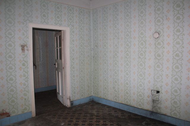 Eladó családi ház, Szárföldön 25 M Ft, 2 szobás