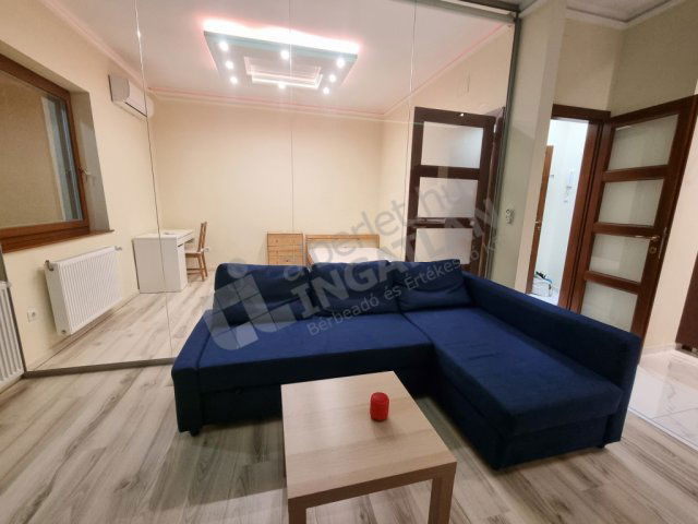 Kiadó téglalakás, albérlet, II. kerületben, Gábor Áron utcában