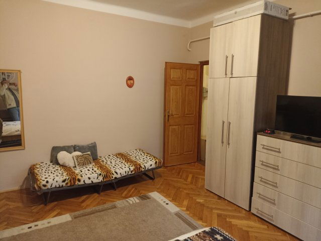 Eladó téglalakás, Kaposváron 36.9 M Ft, 2 szobás