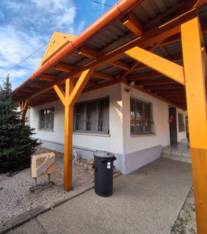 Eladó családi ház, Zalaszentgróton 43.815 M Ft, 3 szobás