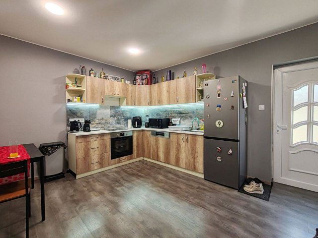 Eladó családi ház, Budapesten, XXI. kerületben 95 M Ft, 3 szobás