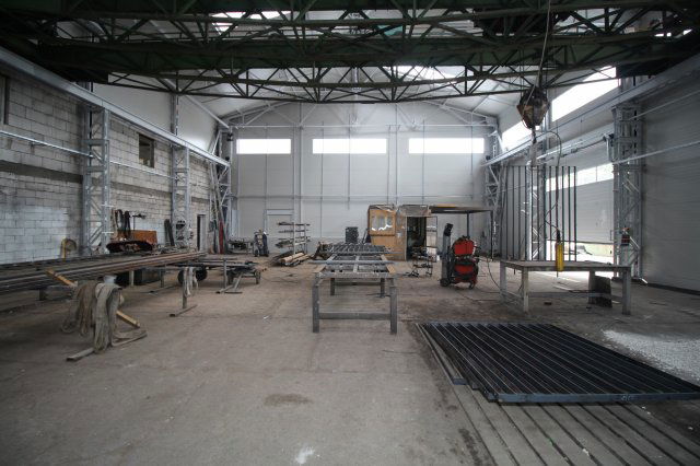 Eladó ipari ingatlan, Budapesten, XXI. kerületben 450 M Ft