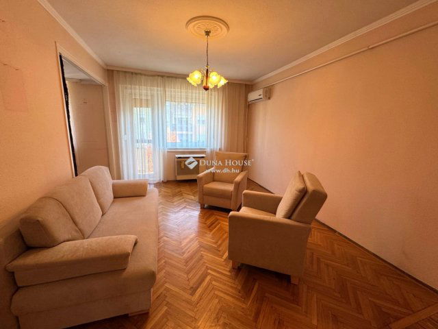 Eladó téglalakás, Nyíregyházán 39.9 M Ft, 2 szobás