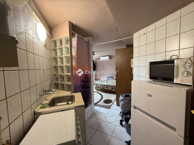 Eladó téglalakás, Budapesten, XIII. kerületben 33.9 M Ft