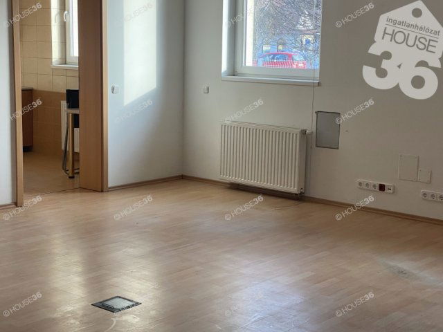 Eladó üzlethelyiség, Kecskeméten 750 M Ft / költözzbe.hu