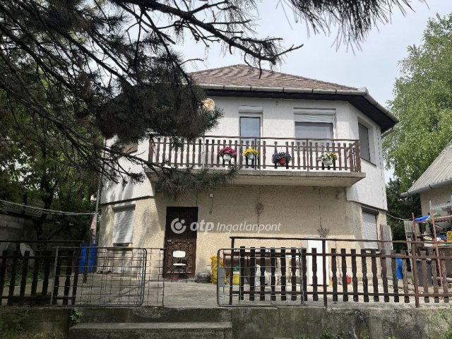 Eladó családi ház, Érden 119.9 M Ft, 5 szobás