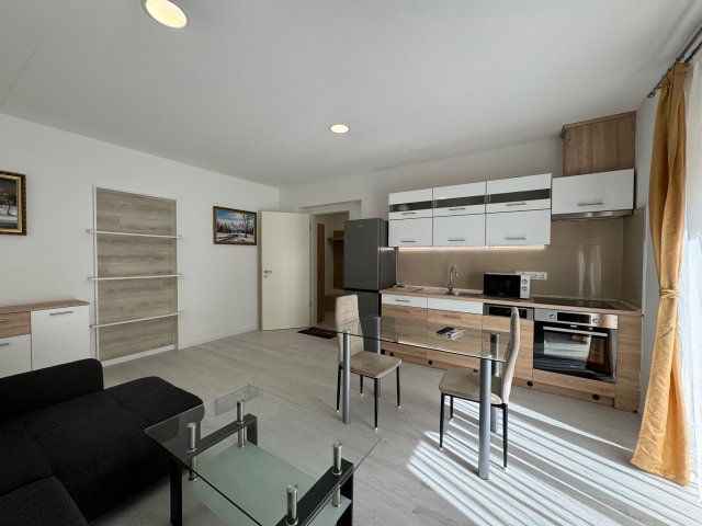 Eladó téglalakás, Pécsett, Endresz György utcában 59.9 M Ft