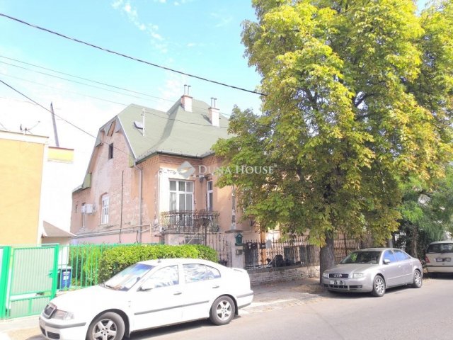 Eladó téglalakás, Budapesten, XV. kerületben 45 M Ft, 2 szobás