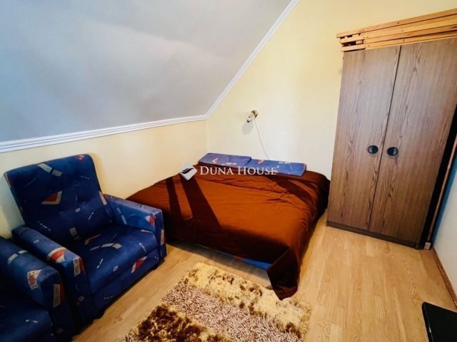 Eladó családi ház, Gárdonyban 99.9 M Ft, 6 szobás